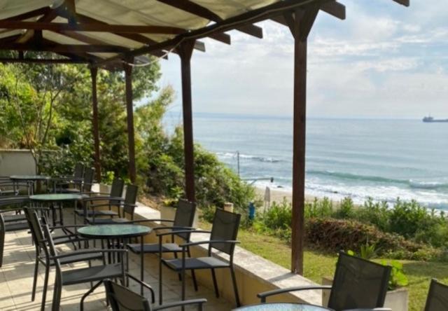 Family Hotel Albizia Beach Varna Exteriör bild
